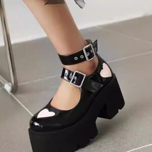 women shoes Heels